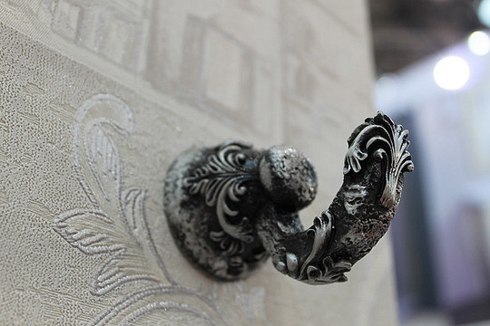 Art&Max Sculpture Крючок одинарный, цвет: серебро AM-B-0682-T