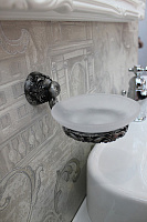 Art&Max Sculpture Мыльница со стеклянной чашей, подвесная, цвет: серебро AM-0685-T