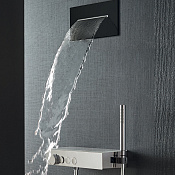 Hafro Icon Cascata Lama Настенный излив каскад 30х14,5 см, цвет черный матовый SSGCL0000 nero