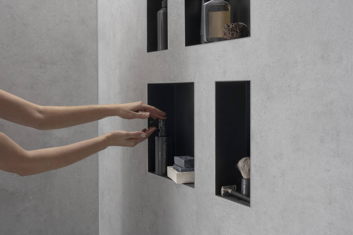 Hansgrohe XtraStoris Minimalistic Полка в нишу встраиваемая 15х10х30h см, цвет: матовый черный 56070670