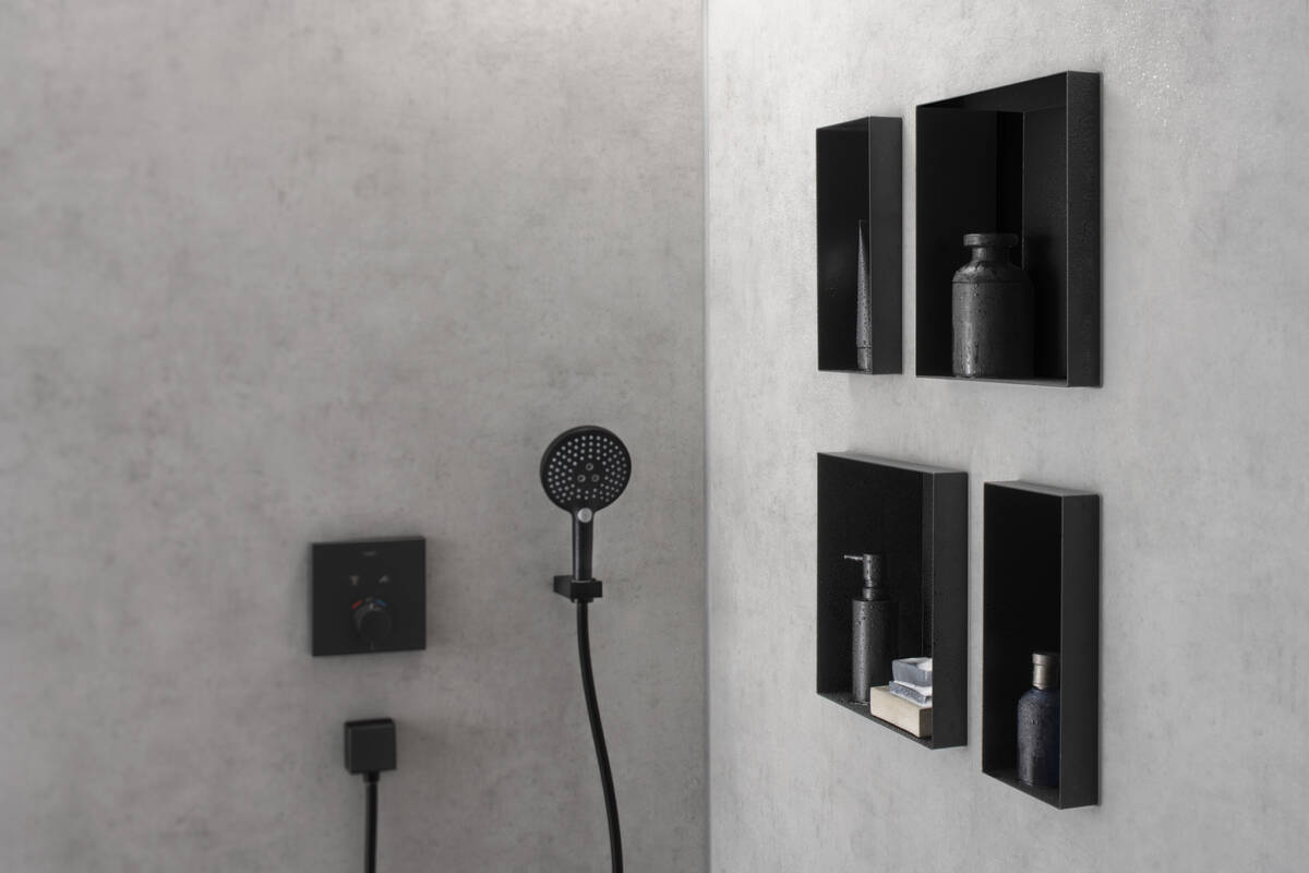 Hansgrohe XtraStoris Minimalistic Полка в нишу встраиваемая 15х14х30h см, цвет: матовый черный 56076670