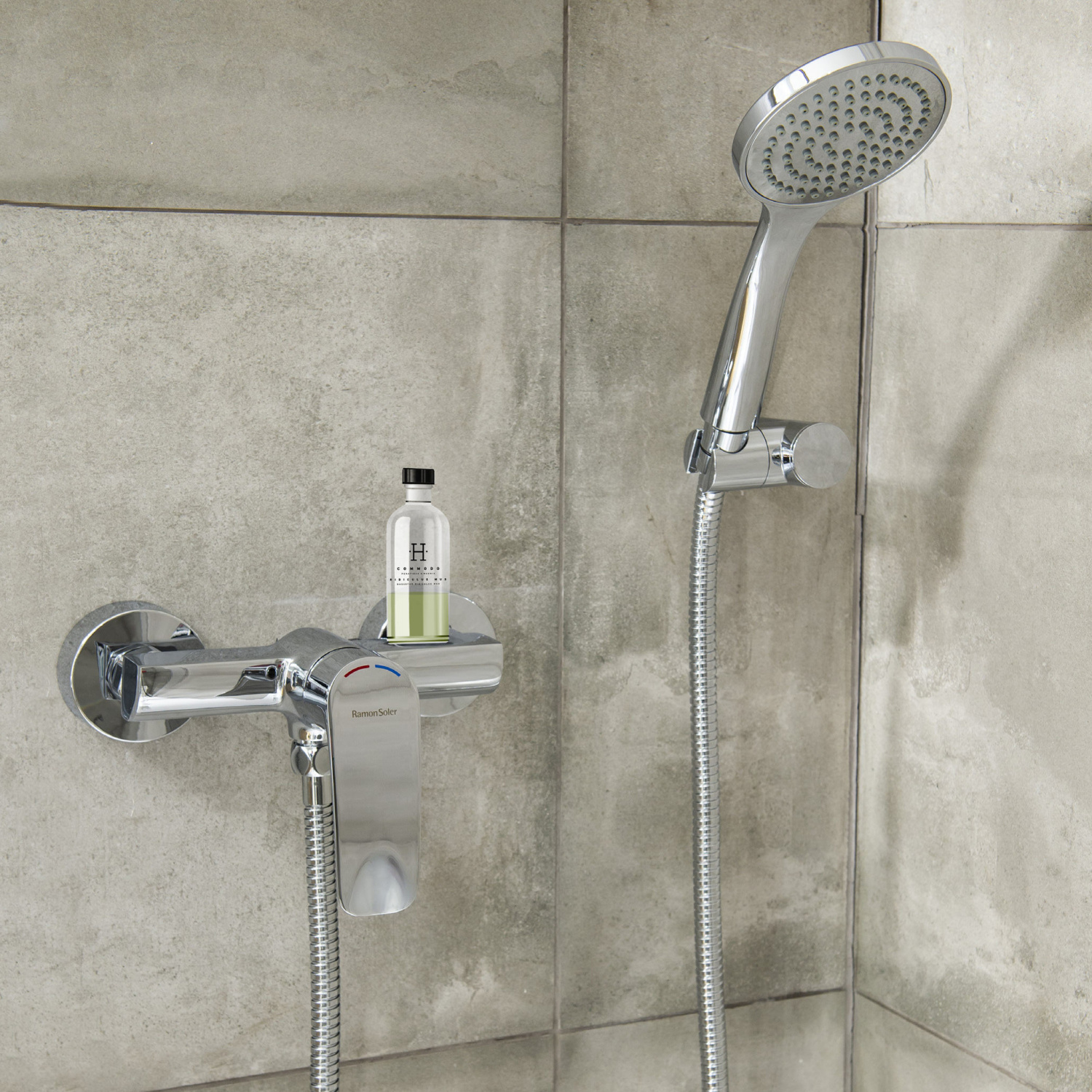 Ramonsoler New Fly Смеситель настенный с душем, цвет: хром 570802T1