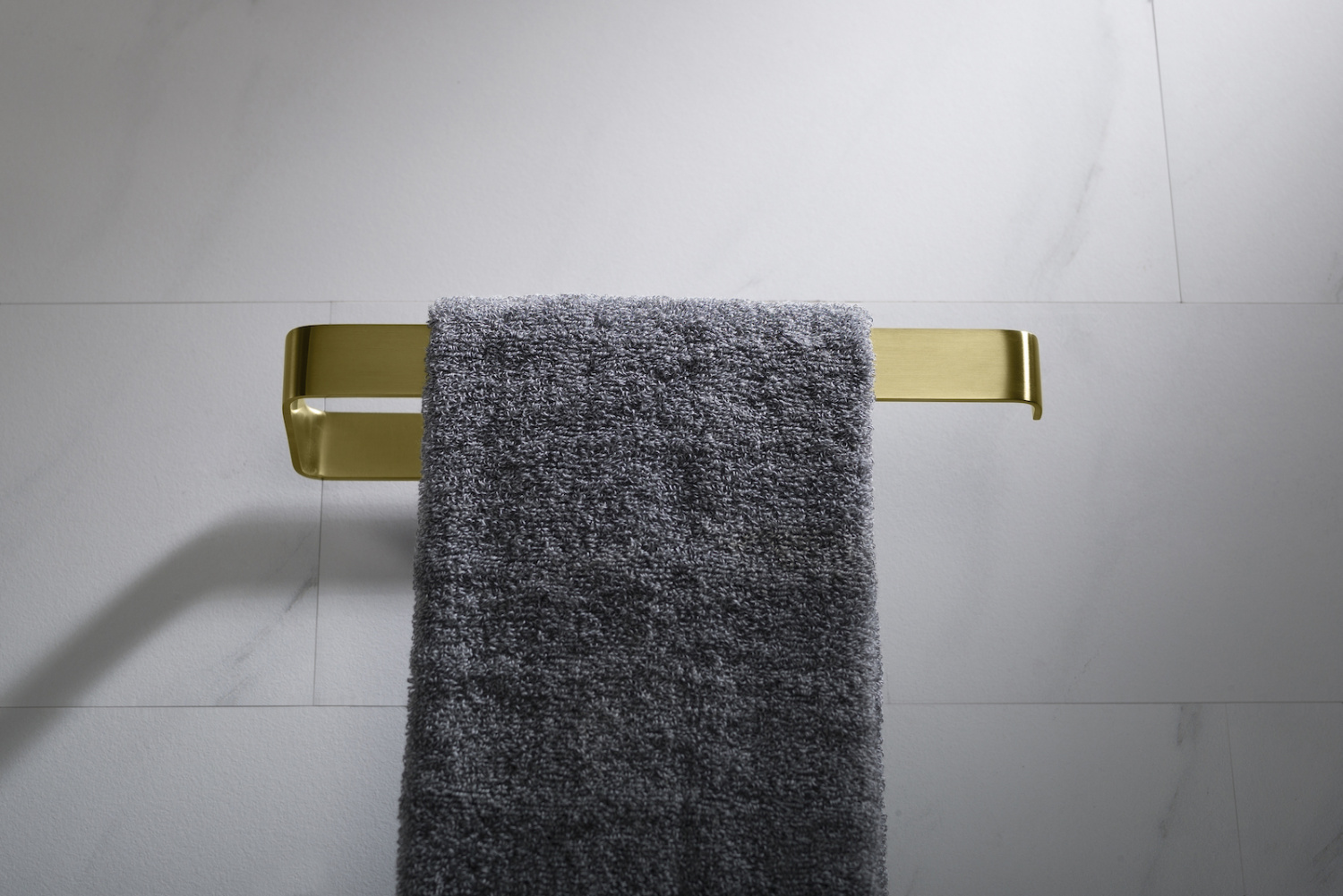 Timo Selene Полотенцедержатель подвесной, латунь цвет: золото матовое 17057/17