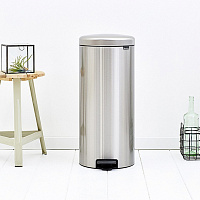 Brabantia NewIcon Мусорное ведро с педалью, нержавеющая сталь на 30л, цвет: стальной матовый 114380
