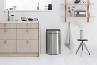 Brabantia Touch Bin New Мусорное ведро нажимн., нержавеющая сталь на 40л, цвет: стальной матовый 114823