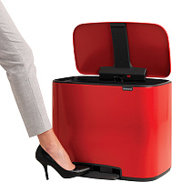 Brabantia Pedal Bin Bo Мусорное ведро с педалью, нержавеющая сталь на 34л, цвет: пламенно-красный 121166