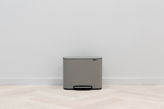 Brabantia Pedal Bin Bo Мусорное ведро с педалью, нержавеющая сталь на 36л, цвет: минерально-серый 121647