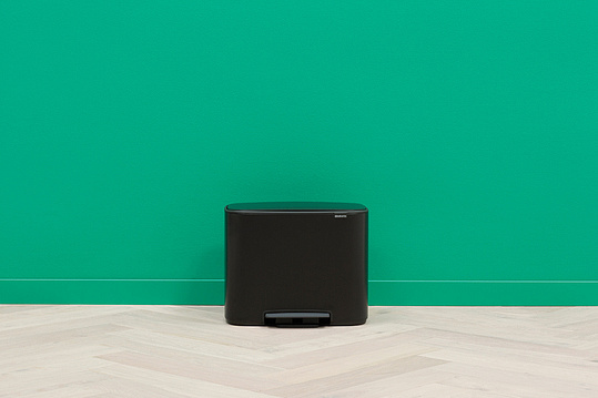 Brabantia Pedal Bin Bo Мусорное ведро с педалью, нержавеющая сталь на 34л, цвет: черный матовый 121227