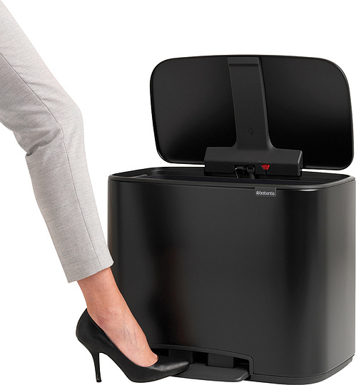 Brabantia Pedal Bin Bo Мусорное ведро с педалью, нержавеющая сталь на 34л, цвет: черный матовый 121227