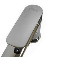 Paini Laguna Смеситель для раковины, высота излива 9 см, без донного клапана, цвет: хром LACR205